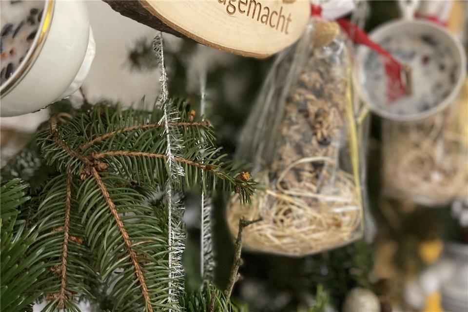 Viele handgemachte Produkte werden angeboten.