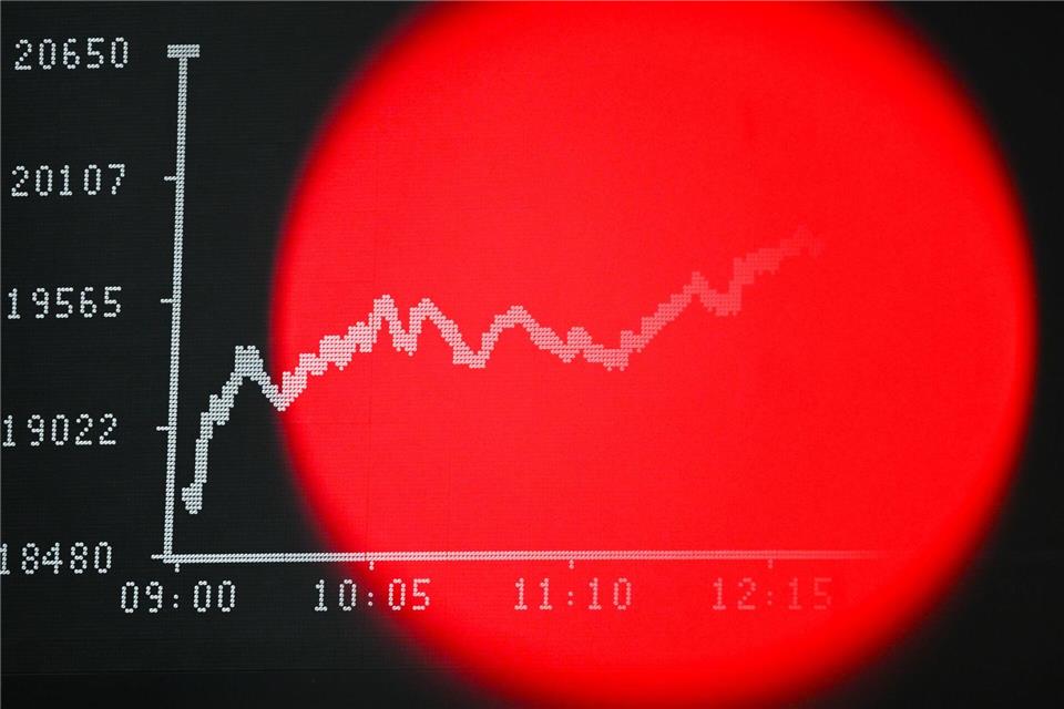 Viele setzen für die private Altersvorsorge auf die Börse. (Symbolbild)picture alliance/dpa