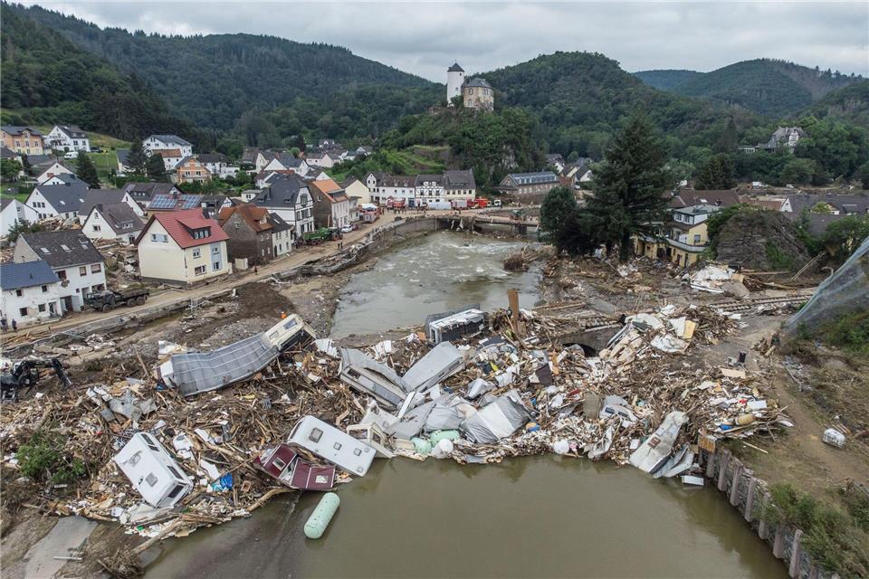 Vier Jahre nach der Flutkatastrophe soll ein neues Landeswassergesetz viel mehr Hochwasserschutz bieten. (Archivbild)Boris Roessler/dpa