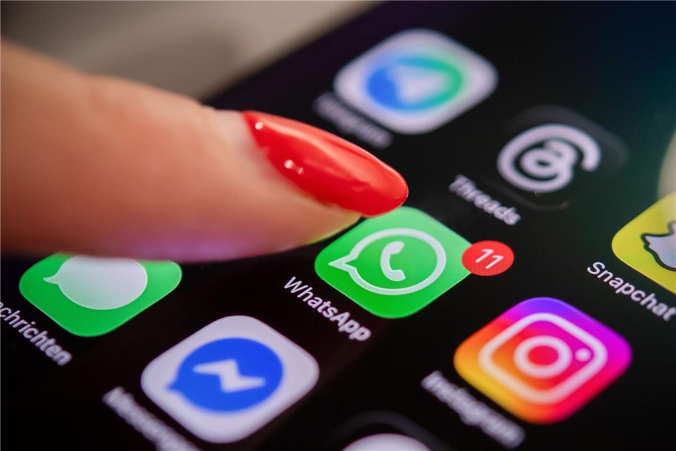 Vier Wochen müssen genügen, um einen per Messenger verschickten Vertrag einzugehen - danach ist das Angebot nicht mehr bindend, wie das Oberlandesgericht Frankfurt am Main entschieden hat.Nico Tapia/dpa-tmn