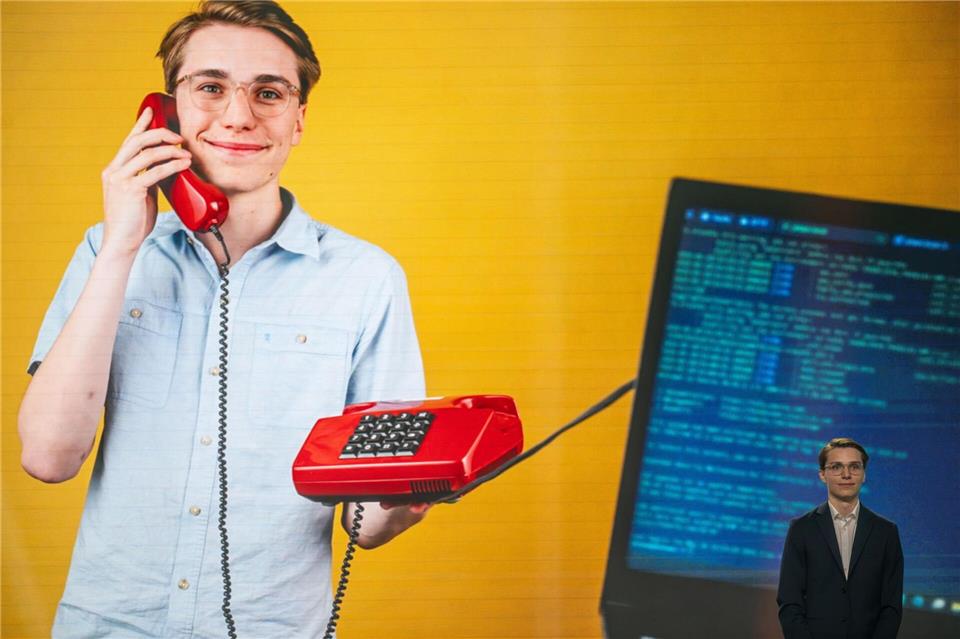 Vincent Nack aus Bayern konzipierte ein KI-gestütztes System zum Schutz vor Telefonbetrug. Pia Bayer/dpa