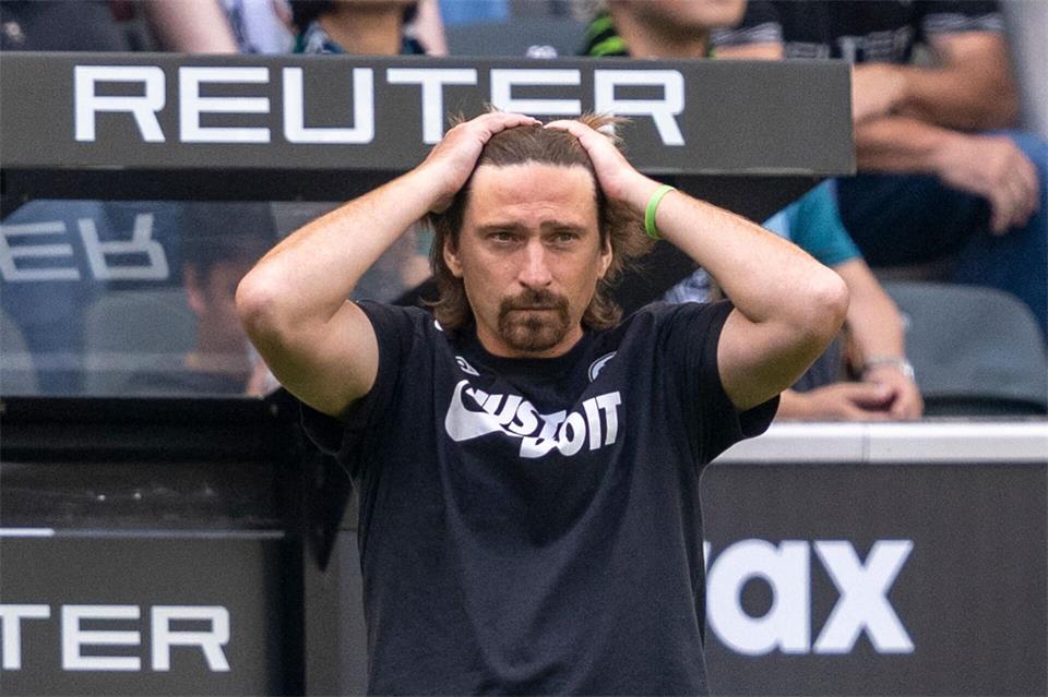 Vincent Wagner droht eine Sperre im Heimspiel gegen den FC Bayern München.David Inderlied/dpa