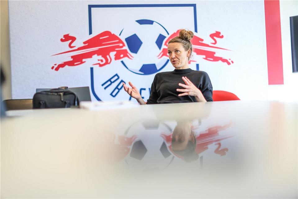 Viola Odebrecht hat eine Niederländerin für die RB-Offensive nach Leipzig geholt. (Archivbild)Jan Woitas/dpa