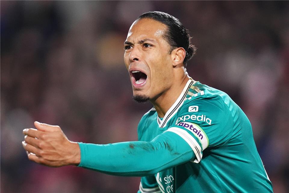 Virgil van Dijk ist bedient.John Walton/PA Wire/dpa