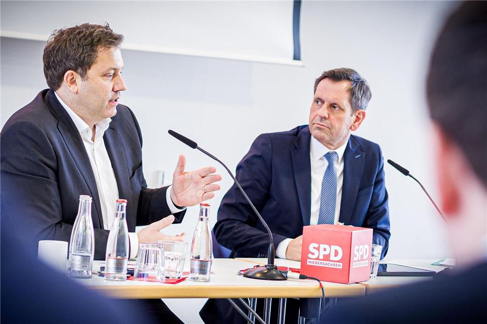 Vizekanzler Klingbeil kam für den Jahresauftakt der SPD Niedersachsen in sein Heimatbundesland.Moritz Frankenberg/dpa