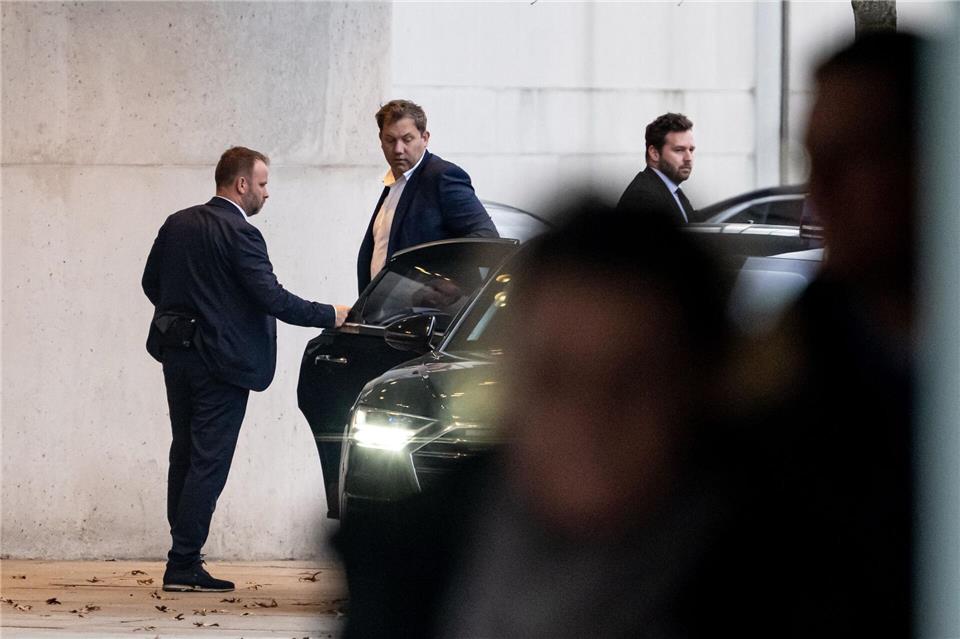 Vizekanzler Lars Klingbeil gehörte zu den wichtigsten Teilnehmern des Treffens im Kanzleramt.Fabian Sommer/dpa