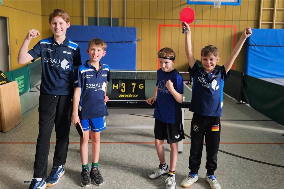 Vizemeister: Die U13-Mannschaft vom TV Borken mit Lutz Ebbert, Lukas Hengstermann, Lukas Lebbing und Timo Diecks (von links).