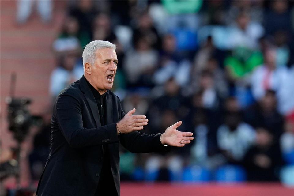 Vladimir Petkovic verlängerte seinen Vertrag als algerischer Nationaltrainer. (Archivbild)Themba Hadebe/AP/dpa