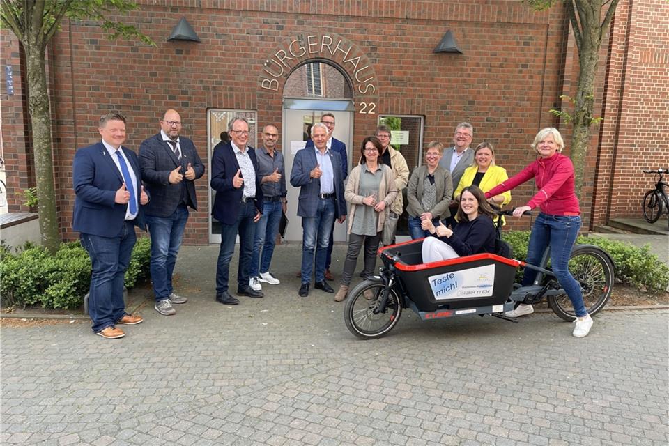 Volle Fahrt voraus für die Förderung: Die Lokale Aktionsgruppe – hier ein Treffen Anfang Mai – freut sich über die erfolgreiche Bewerbung.