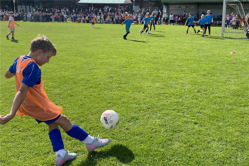 Voller Einsatz: 26 Teams aus neun Schulen spielten beim Turnier mit. 