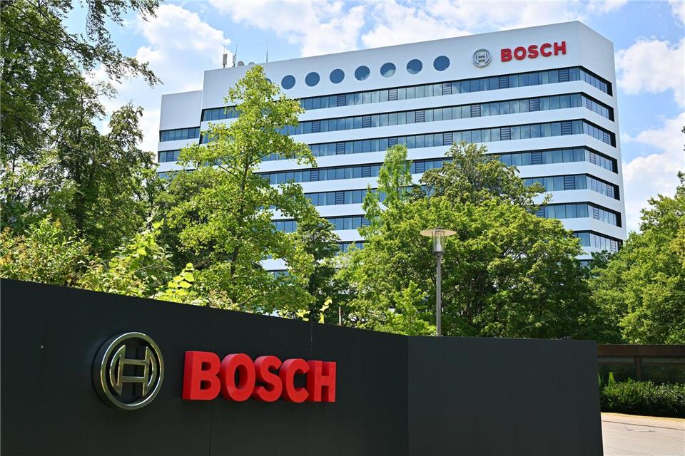 Vom 1. Juli an hat Bosch einen neuen Chef. Jan-Philipp Strobel/dpa