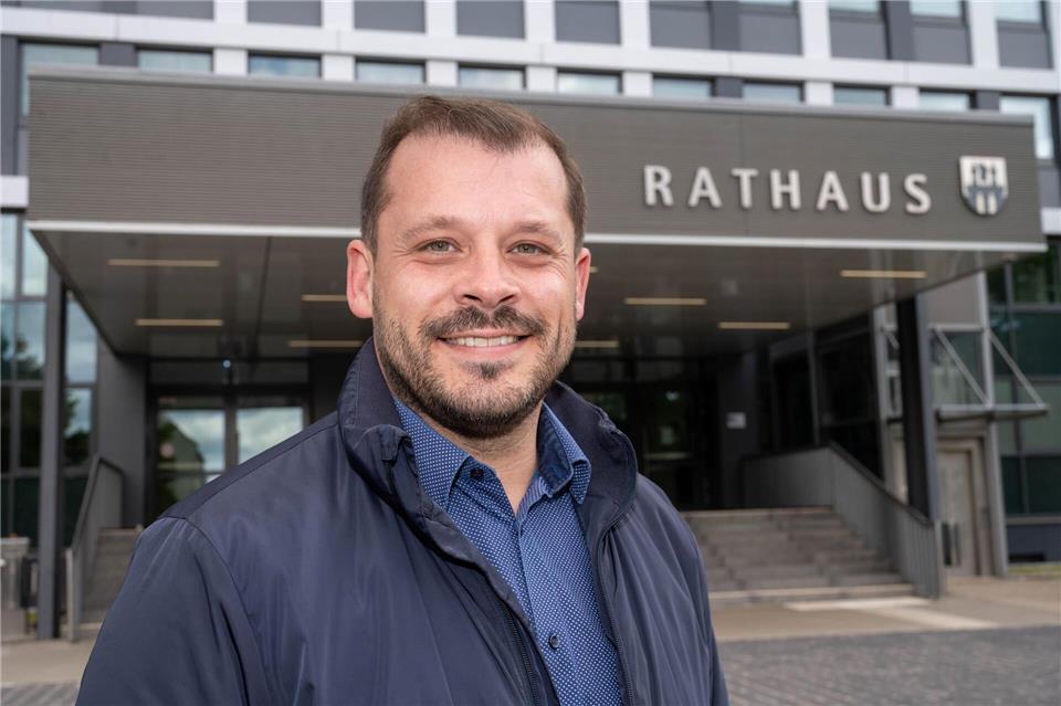 Vom Dorfbürgermeister zum Chef einer Verwaltung mit Hunderten Mitarbeitern - für Nico Klose eine Umgewöhnung. (Archivbild)Stefan Sauer/dpa