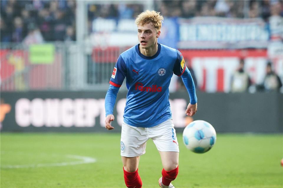 Von Holstein Kiel zu Schalke 04: Finn PorathChristian Charisius/dpa