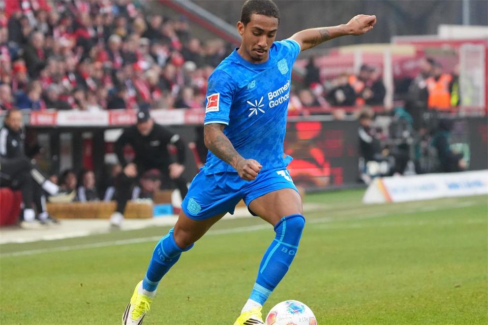 Von Leverkusen nach Bremen: Der brasilianische Abwehrspieler Arthur (Archivbild).Soeren Stache/dpa