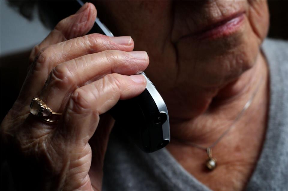 Von Trickbetrügern um sauer Erspartes gebracht worden? In der Steuererklärung haben solche Verluste in der Regel nichts verloren.picture alliance/dpa