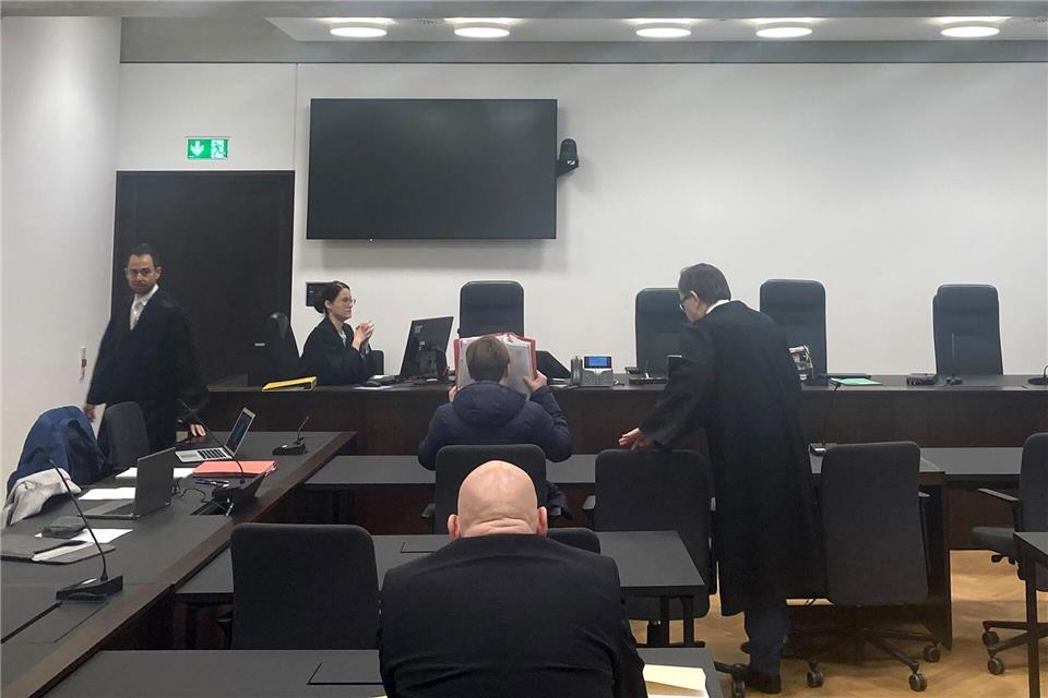 Von dem jungen Mann geht aufgrund seiner psychischen Erkrankung laut Gericht weiter eine Gefahr aus.Sebastian Schlenker/dpa