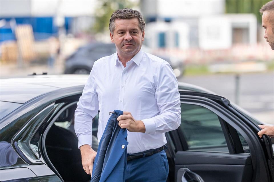 Von der Staatskanzlei zum Oppositionsführer im Landtag: Sven Schulze (CDU). (Archivbild)Michael Kappeler/dpa