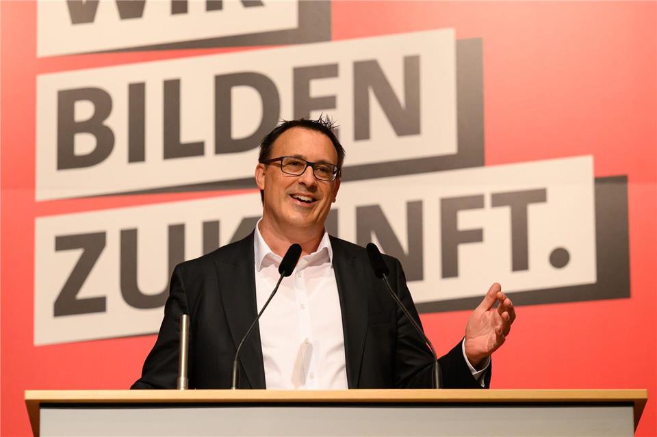 Von gut 76 Prozent der Delegierten bestätigt: Sören Bartol.Swen Pförtner/dpa