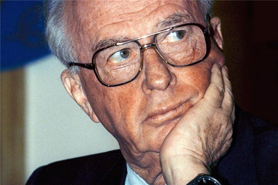 Vor 30 Jahren erschoss ein jüdischer Fanatiker Israels Regierungschef Izchak Rabin. picture alliance / dpa