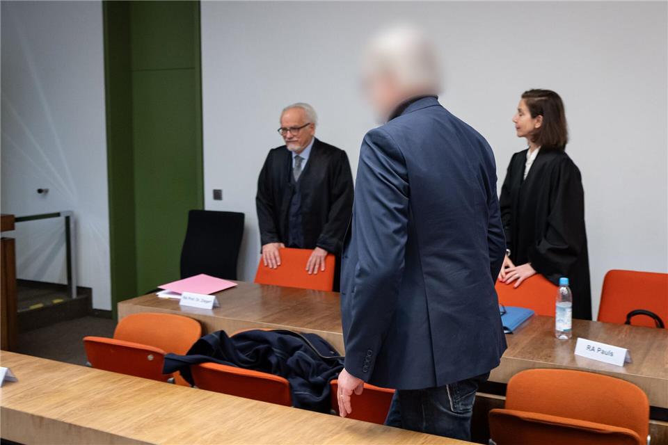 Vor Gericht erschien nur einer der beiden Angeklagten.Lukas Barth-Tuttas/dpa