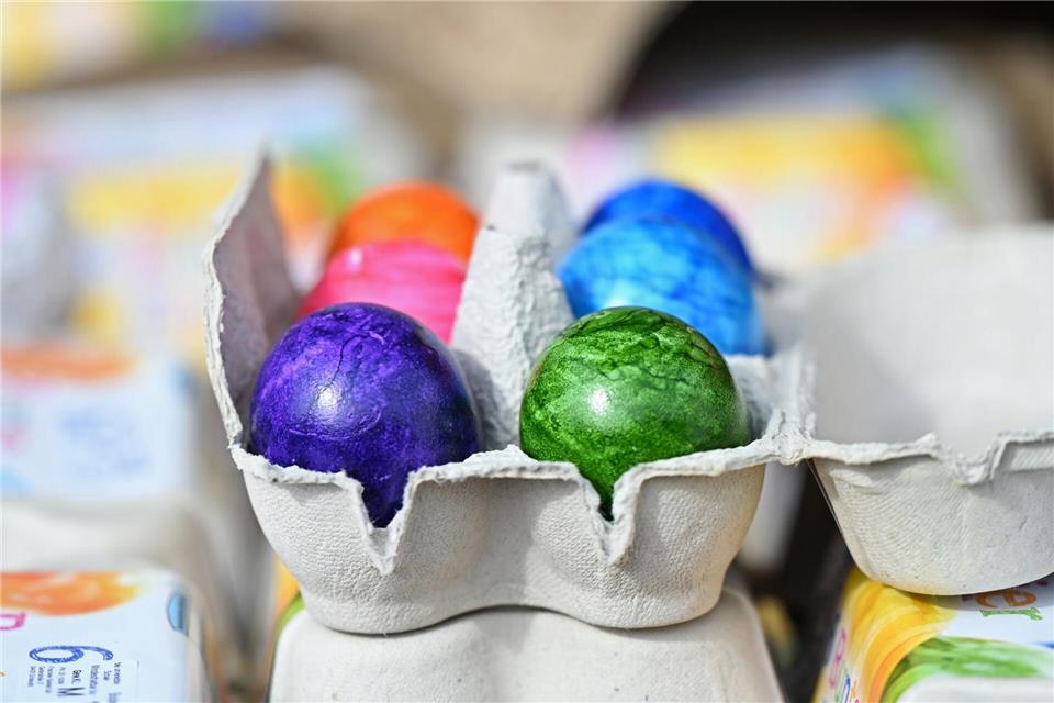 Vor Ostern sind in Deutschland die Eier knapp. (Symbolbild)Jennifer Brückner/dpa