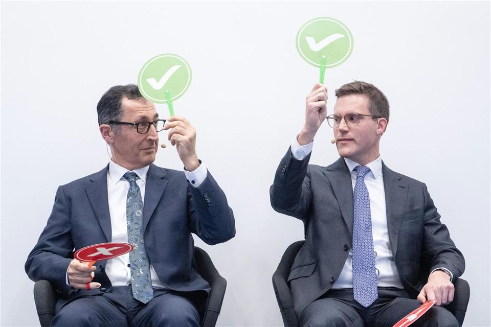 Vor allem das persönliche Verhältnis der Spitzenkandidaten sei nun wichtig, sagt der Professor Markus Voeth. (Archivbild)Marijan Murat/dpa