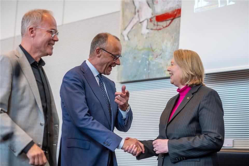 Vor allem für SPD-Chefin Bas hat Merz nette Worte parat.Michael Kappeler/dpa