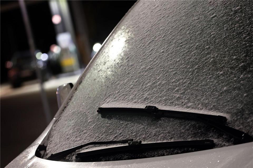 Vor allem im Harz wird es am Mittwoch noch einmal glatt und frostig in Sachsen-Anhalt. (Symbolfoto)Karl-Josef Hildenbrand/dpa