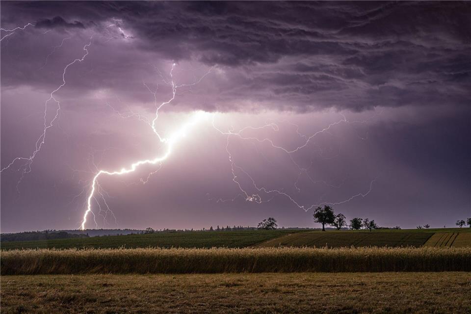 Vor allem im Osten Deutschlands drohen weitere Gewitter.Alexander Wolff/onw-images/dpa