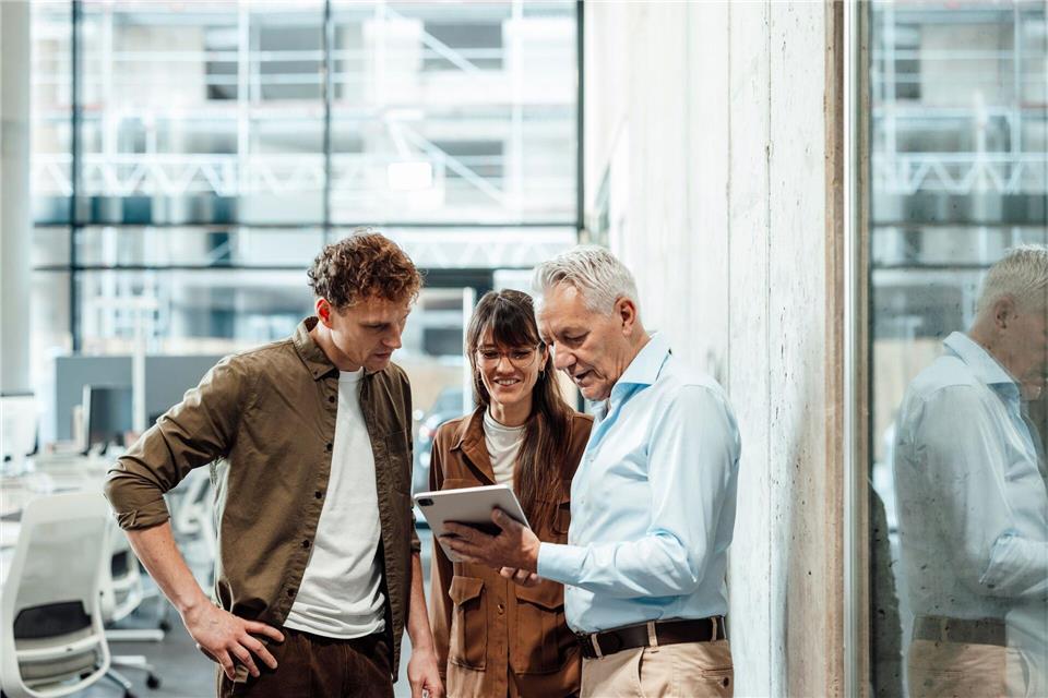 Vor allem kognitive und sozial-emotionale Kompetenzen sind künftig gefragt.picture alliance / Westend61