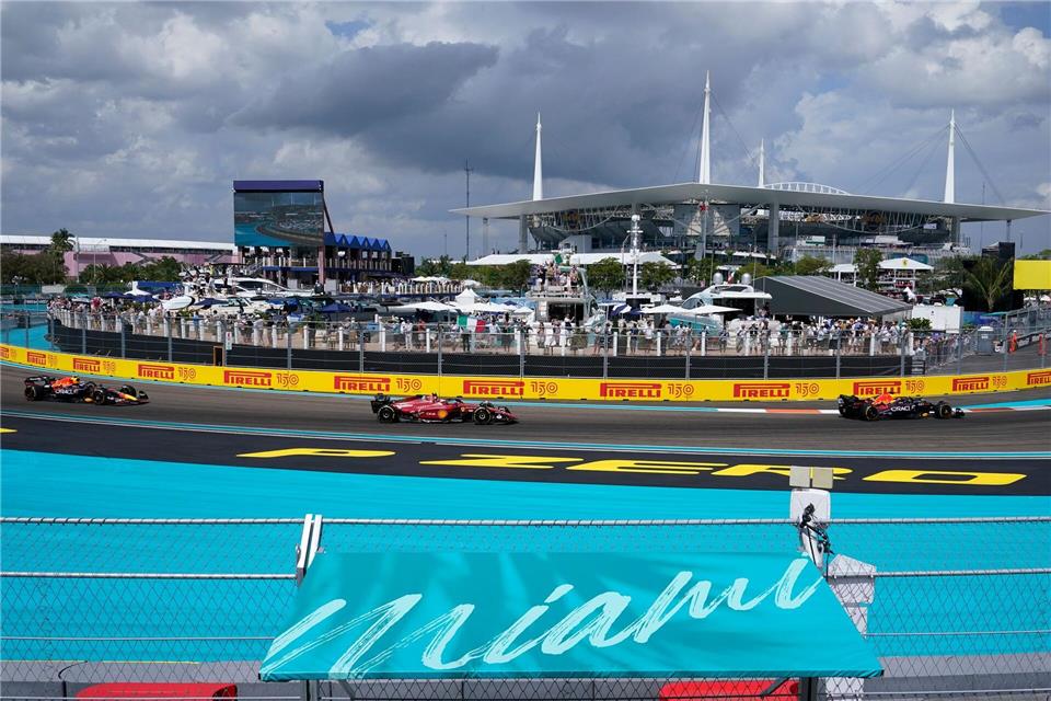 Vor dem Grand Prix von Miami schlägt der Weltverbandsboss milde Töne an.Lynne Sladky/AP/dpa