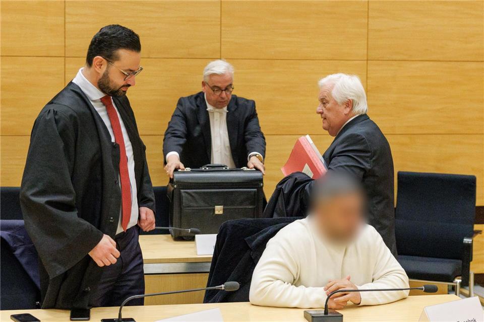 Vor dem Landgericht Bielefeld hat ein Prozess um einen geplanten Totschlag begonnen. Friso Gentsch/dpa