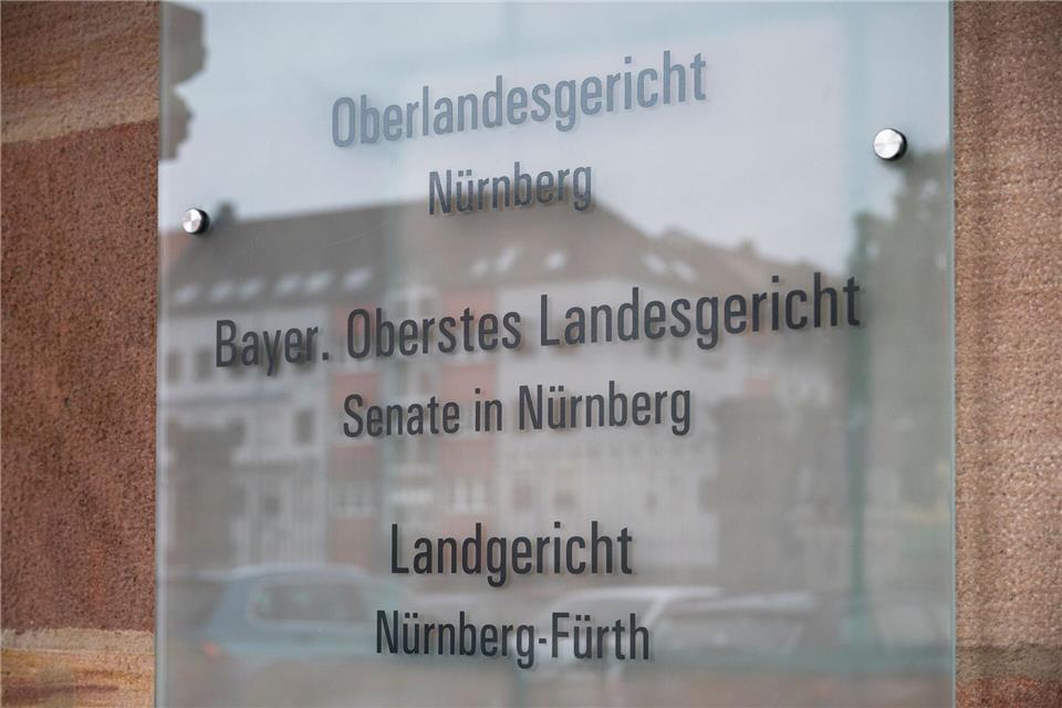 Vor dem OLG Nürnberg ist die Berufung nach dem Urteil des Landgerichts Regensburg im Verfahren zwischen einem ehemaligen Domspatz und dem Bistum Regensburg eingegangen. (Symbolbild)Daniel Vogl/dpa