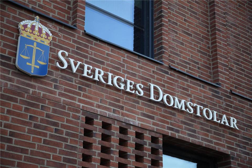 Vor einem schwedischen Gericht hat ein Terrorprozess begonnen, bei dem es auch um einen Mordversuch im hessischen Eppstein geht. (Symbolbild)Steffen Trumpf/dpa