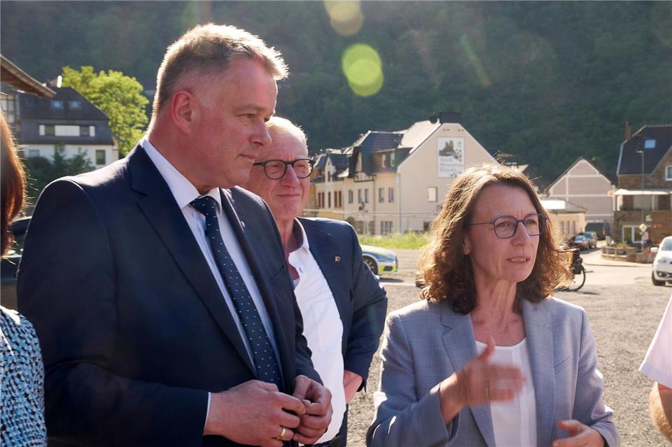 Vor fünf Jahren nahm die Flut ihr Zuhause - heute ist Cornelia Weigand Landrätin im Kreis Ahrweiler. (Archivbild)Thomas Frey/dpa