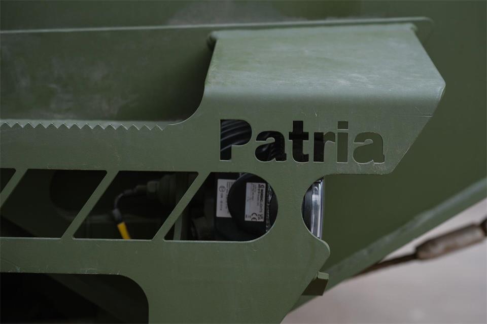 Vor kurzem unterzeichneten dann Patria und KNDS Deutschland Maintenance einen Rahmenvertrag für den Bau der Radpanzer für die Bundeswehr (Archivbild) Oliver Dietze/dpa