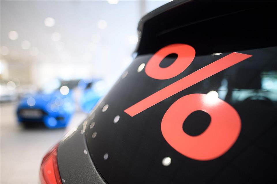 Vorführ- oder Jahreswagen können eine günstigere Alternative zum Neuwagen sein.picture alliance/dpa