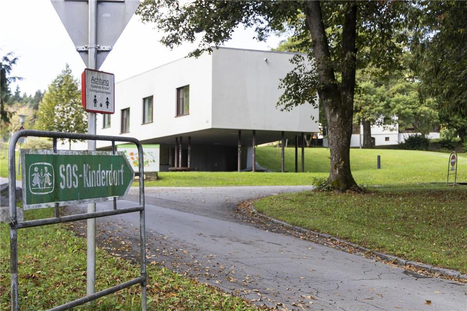 Vorwürfe gegen den Gründer der Kinderhilfsorganisation. (Archivbild)Wolfgang Jannach/APA/dpa
