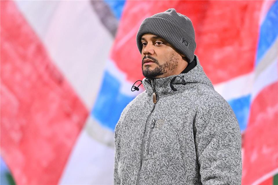 Vorzeitiger Hinrunden-Meister mit den Münchnern: Trainer Vincent Kompany.Harry Langer/dpa