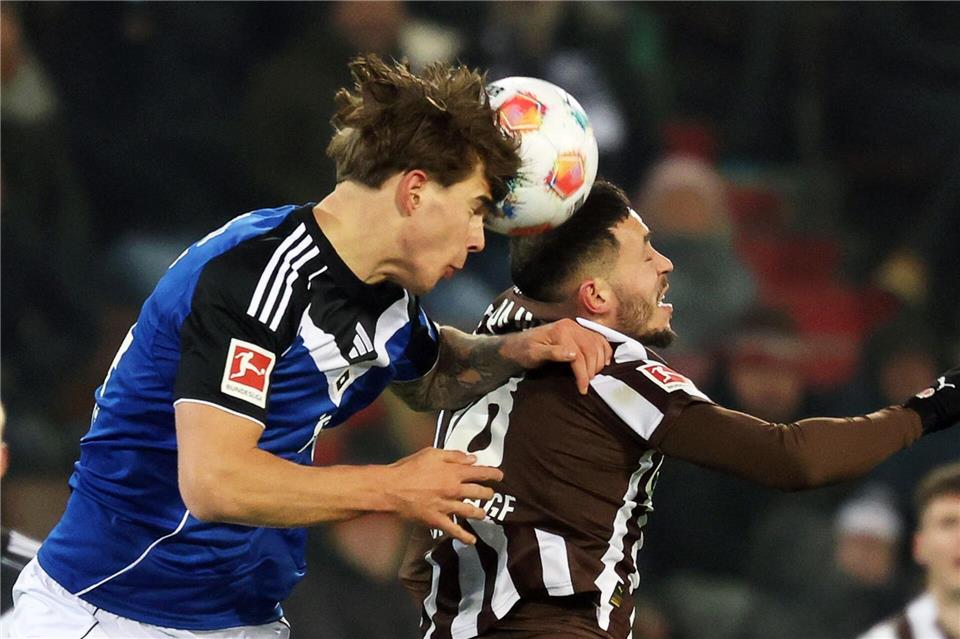 Vuskovic agierte gewohnt abwehrstark und torgefährlich.Christian Charisius/dpa