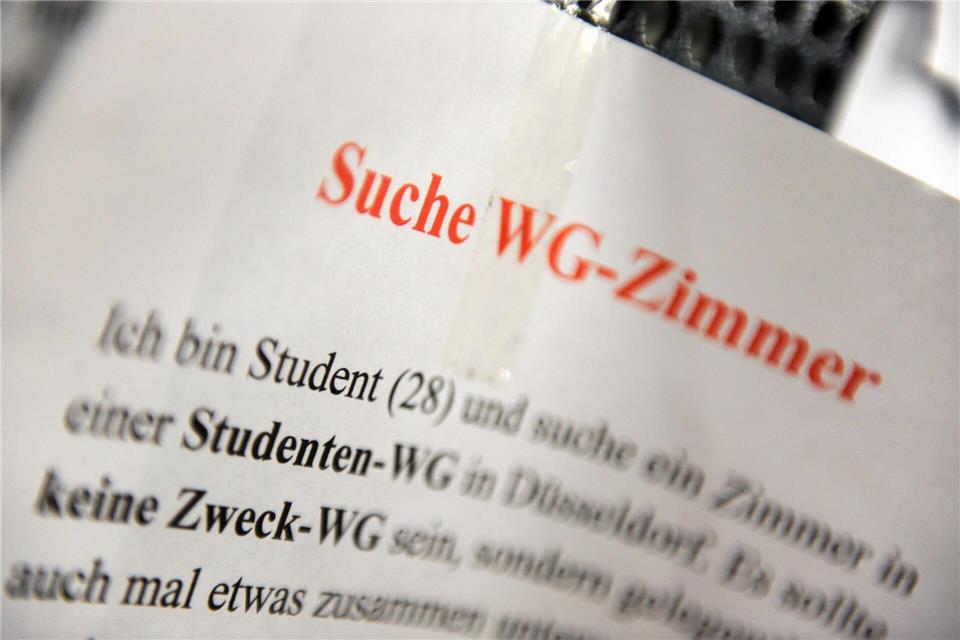 WG, Wohnheim, eigene Mietwohnung oder doch noch Hotel Mama: Wie Studierende wohnen, hängt auch stark vom Standort der Hochschule ab. (Symbolbild)Daniel Naupold/dpa