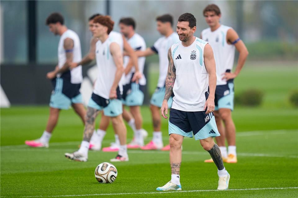 WM 2026 - Messi und Co beim Training vor dem WM-Finale.Ashley Landis/AP/dpa