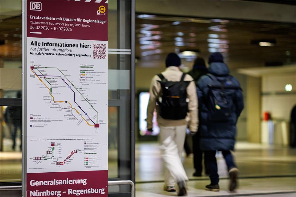 Während der Generalsanierung wird der Fernverkehr über Ingolstadt umgeleitet. Daniel Karmann/dpa