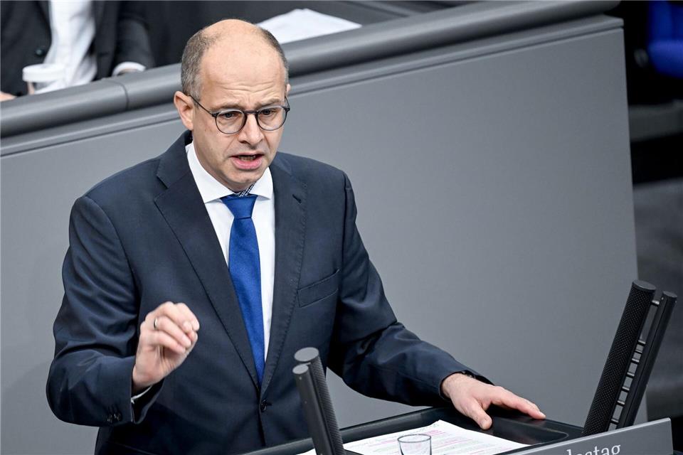 Wahlkreisabgeordnete sind nach Ansicht des hessischen CDU-Landesgruppenchefs im Bundestag, Michael Brand, wichtige Fürsprecher ihrer Region in Berlin. (Archivfoto)Britta Pedersen/dpa