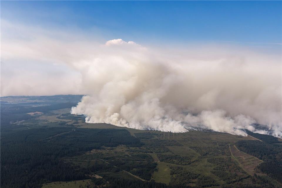 Waldbrand im belgischen Moorgebiet.Christoph Reichwein/dpa