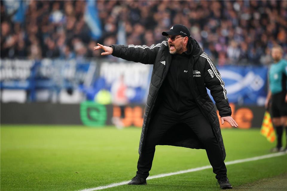 War bei seinem Ex-Club zu Gast: Berlins Trainer Steffen Baumgart.Christian Charisius/dpa