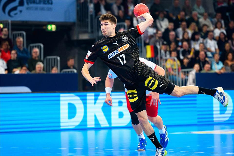 War beim Sieg in der Türkei bester deutscher Werfer: Lukas Zerbe.Marco Wolf/dpa