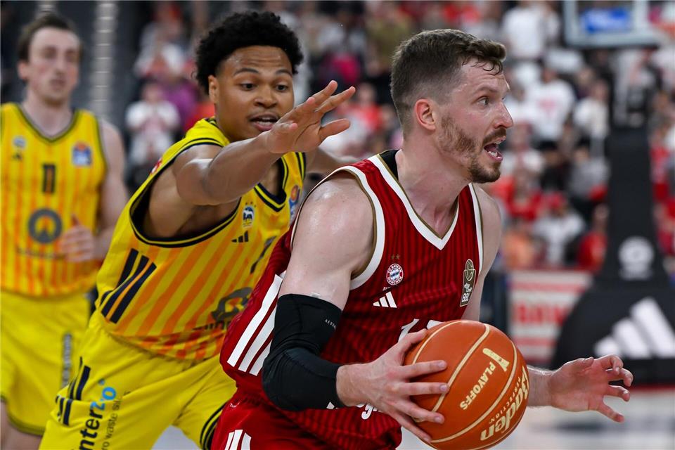 War der Topscorer in Finalspiel Nummer eins: Bayern-Star Andreas Obst (rechts).Sven Hoppe/dpa