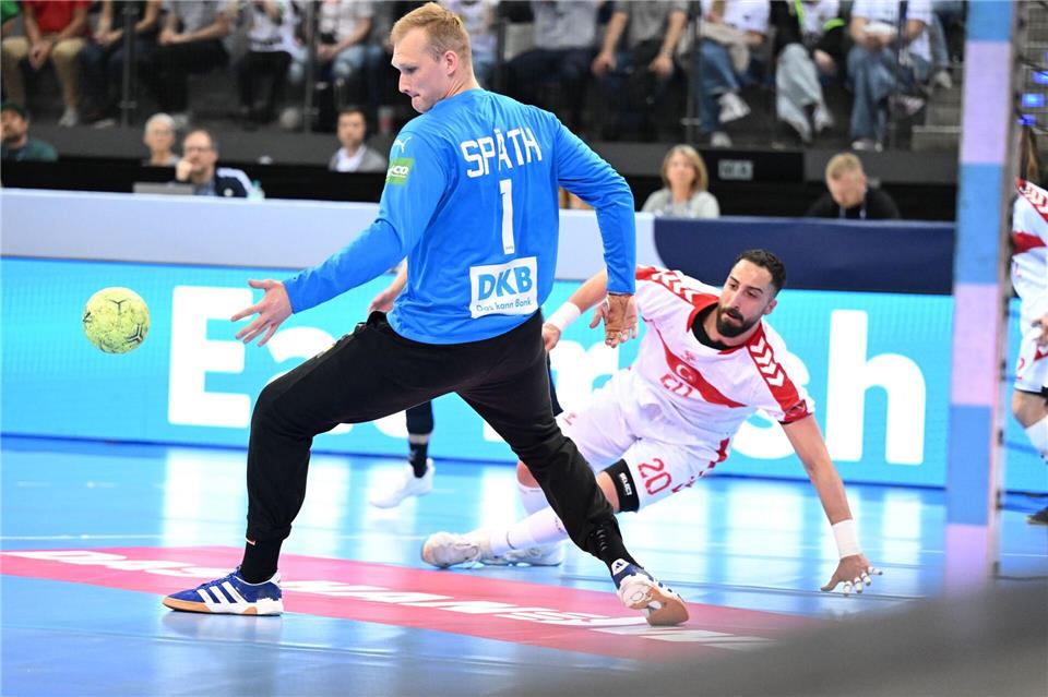 War ein starker Rückhalt der deutschen Mannschaft: Torwart David Späth.Bernd Wei�brod/dpa