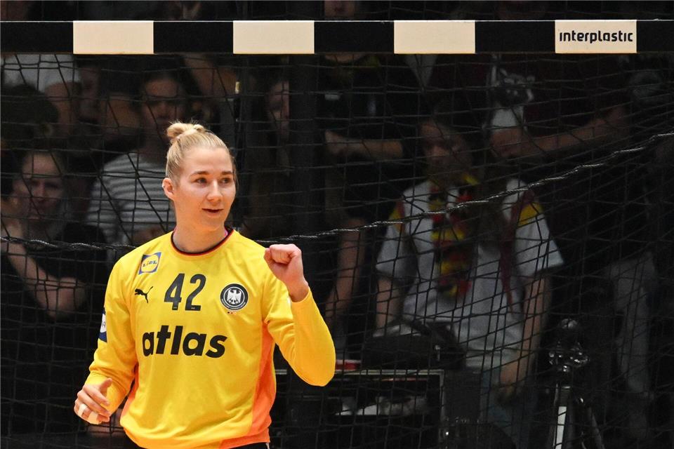 War ein starker Rückhalt im DHB-Team: Torfrau Katharina Filter.Marijan Murat/dpa